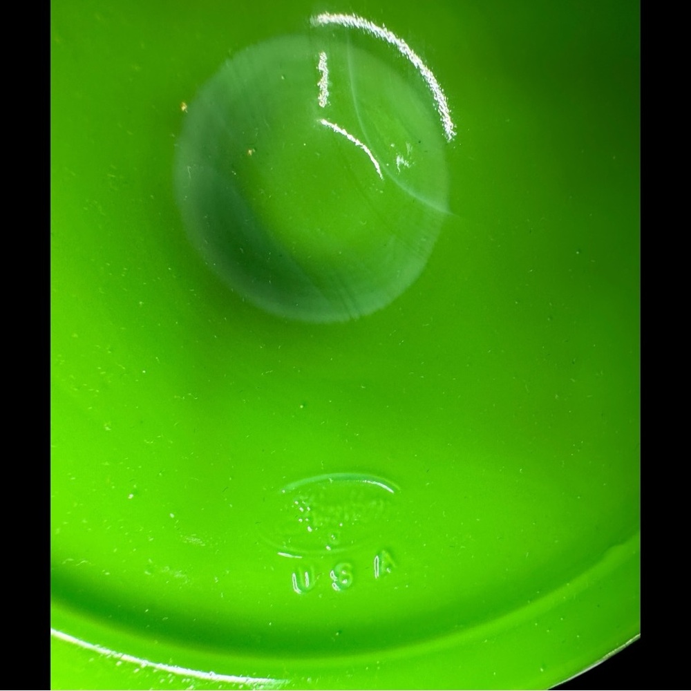 Fenton CHAMELEON Green Dancing Ladies Vase (EUC) - Picture 16 of 16